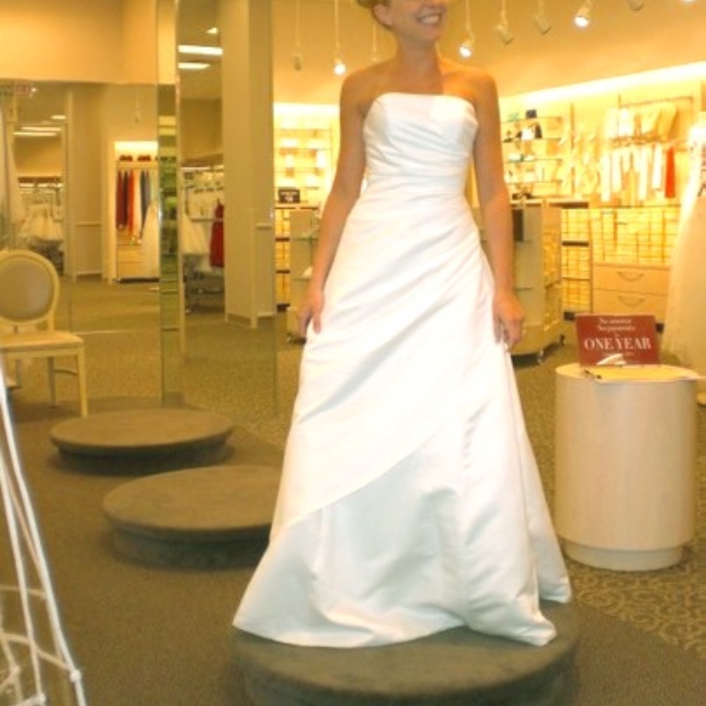 Brand New with tags white wedding Dress